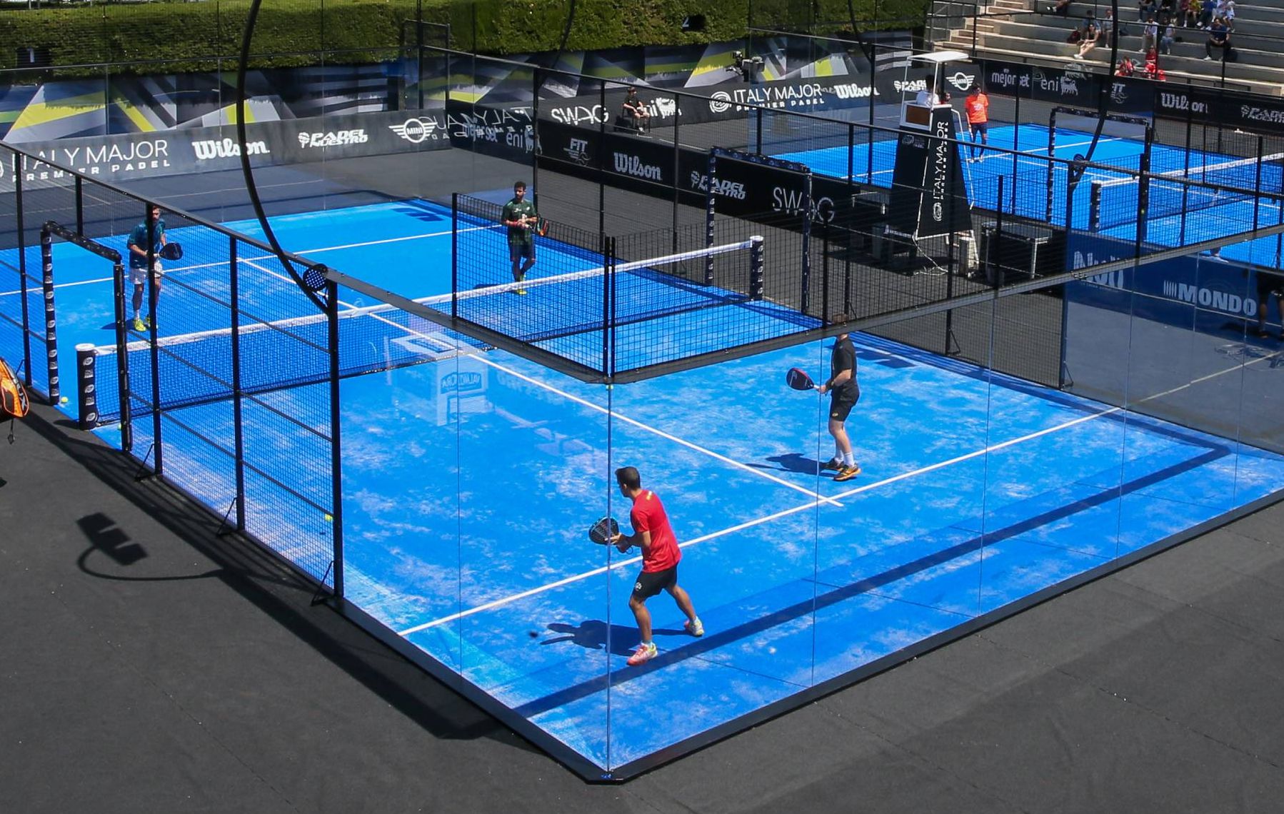 Premium padel courts
